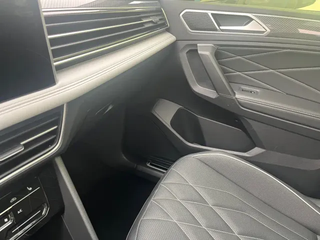 Volkswagen Tiguan L — Фото автомобиля 20