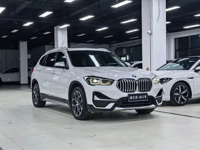 BMW X1 — Фото автомобиля 3