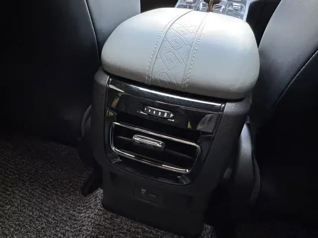 GAC Trumpchi Emkoo — Фото автомобиля 18