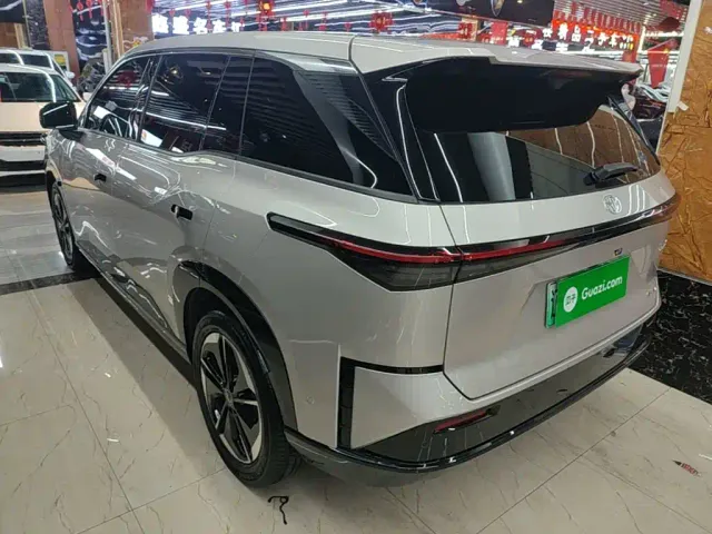 Toyota BoZhi 3X — Фото автомобиля 4