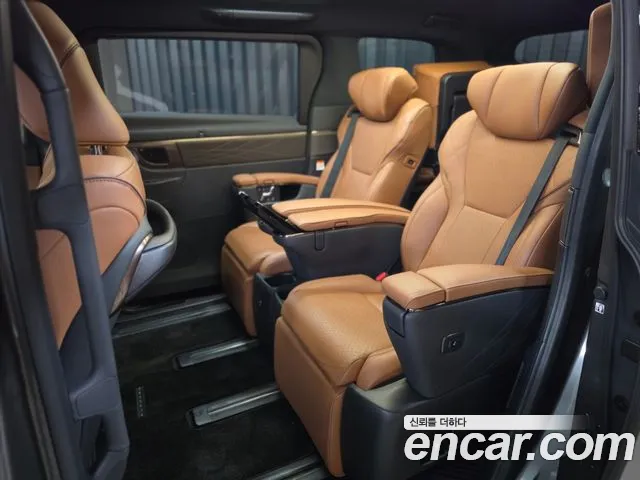 Toyota Alphard Generation 4 — Фото автомобиля 11