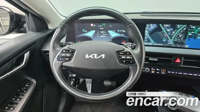 Kia EV6 — Фото автомобиля 13