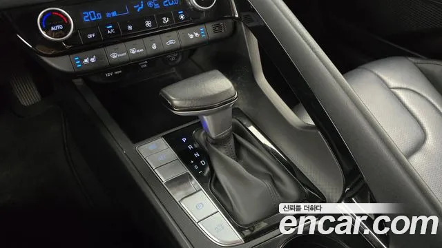 Hyundai Avante CN7 — Фото автомобиля 9