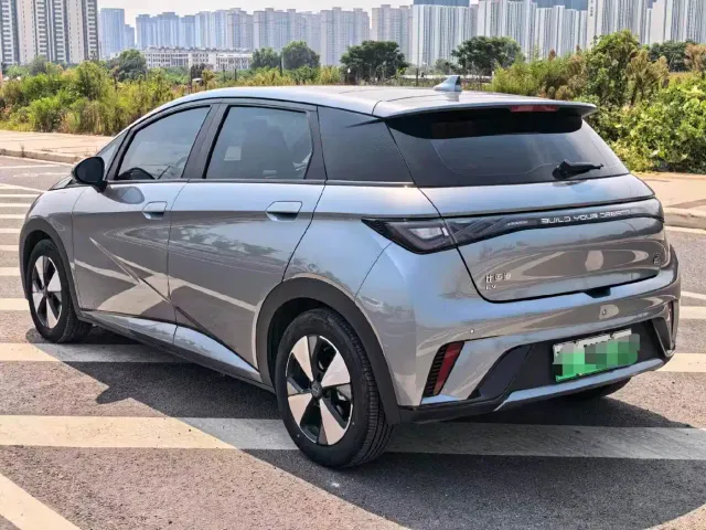 BYD Dolphin — Фото автомобиля 9