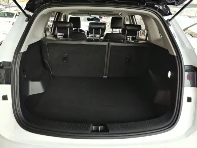 Wuling Asta — Фото автомобиля 18