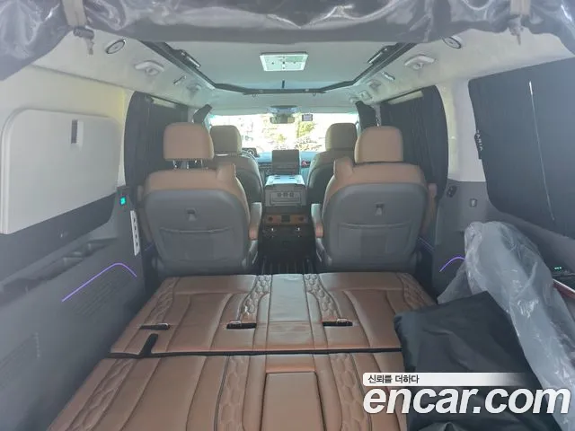 Hyundai Staria Staria — Фото автомобиля 4
