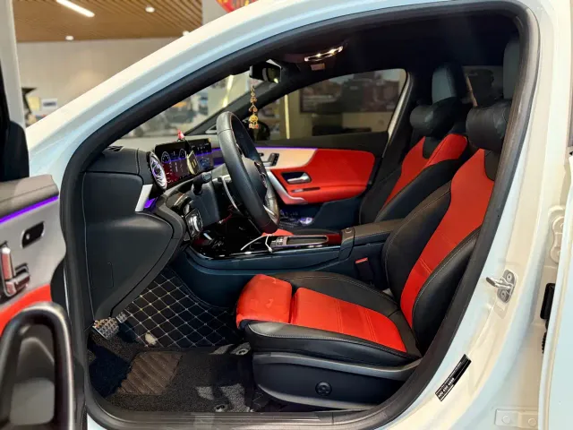 Mercedes-Benz A-Class AMG — Фото автомобиля 14