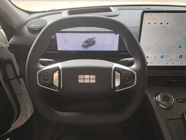 Geely Galaxy E5 — Фото автомобиля 10