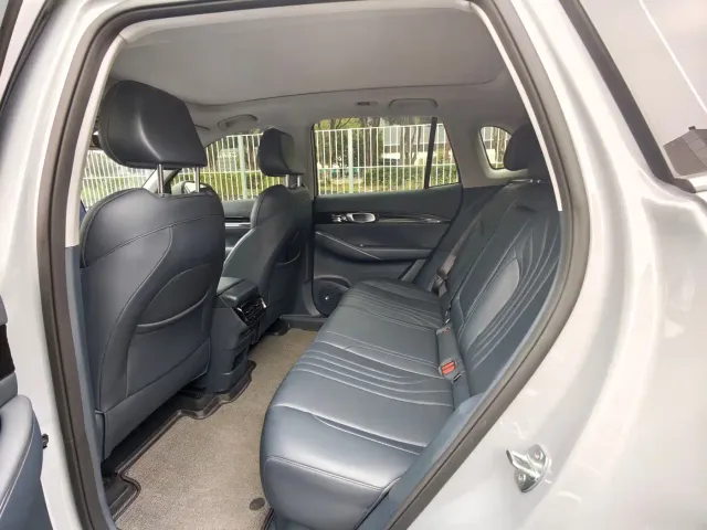Geely Galaxy E5 — Фото автомобиля 10