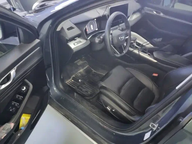 Geely Xingrui — Фото автомобиля 15