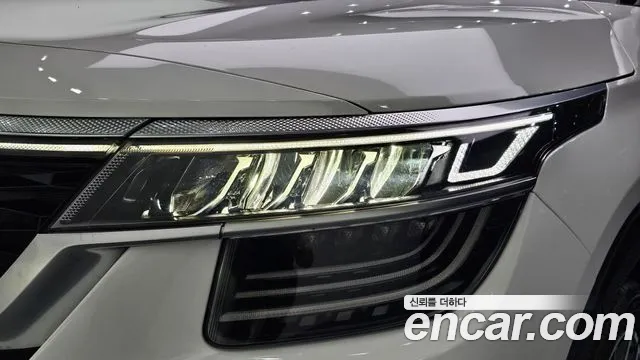 Kia Seltos Seltos Бензин 1.6 турбо 2WD — Фото автомобиля 20