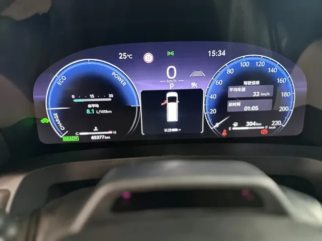 Toyota Alphard — Фото автомобиля 10