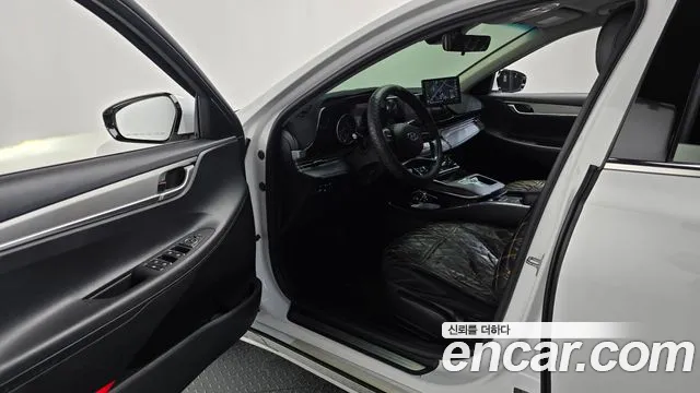 Hyundai Grandeur Новый Grandeur IG 3.0 LPi (Такси) — Фото автомобиля 10