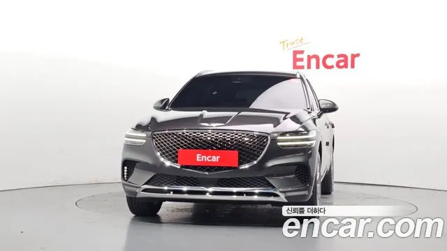 Genesis GV70 — Фото автомобиля 3
