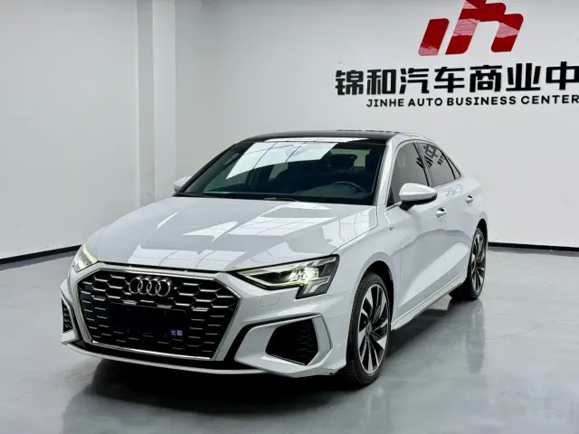 Фотография автомобиля — Audi A3