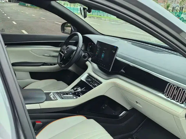 BYD Song PLUS PHEV 2021 DM-i 110KM Flagship — Фото автомобиля 18