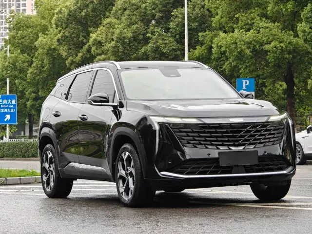 Geely Boyue L — Фото автомобиля 4