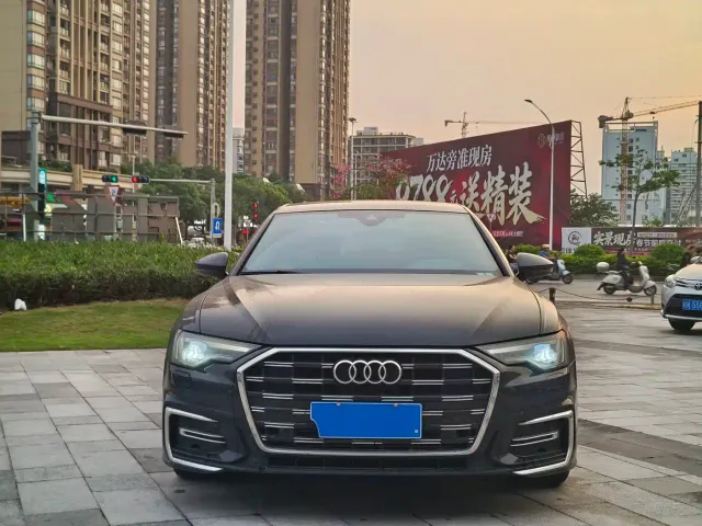 Audi A6L — Фото автомобиля 2