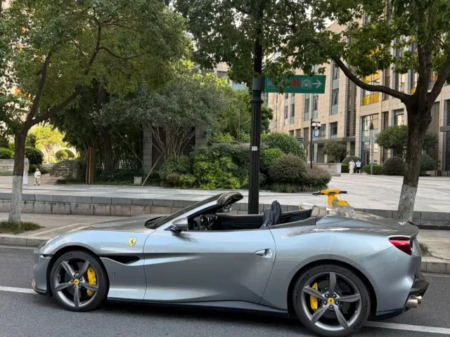 Ferrari Portofino — Фото автомобиля 3