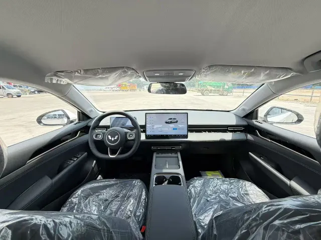 Wuling Starlight — Фото автомобиля 9