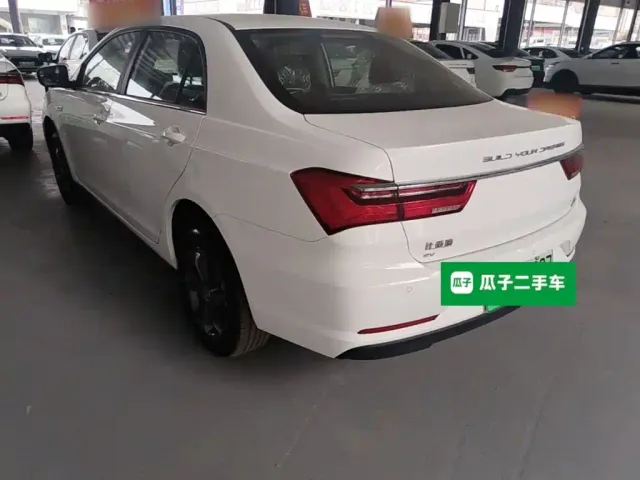 BYD Qin — Фото автомобиля 4