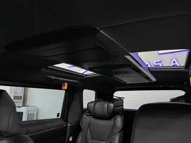 Toyota Vellfire — Фото автомобиля 12