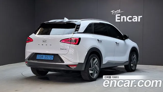 Hyundai Nexo Nexo Premium — Фото автомобиля 2