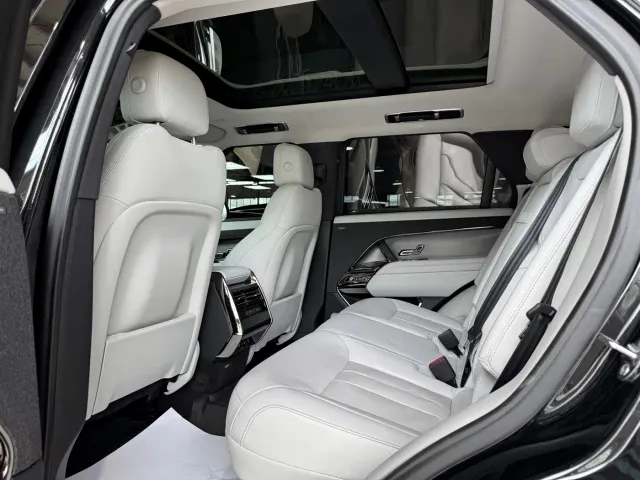 Land Rover Range Rover Sport — Фото автомобиля 22