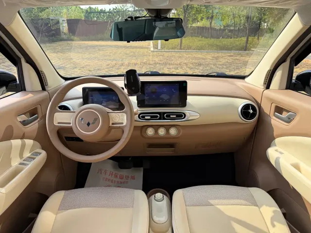 Wuling Hongguang Mini EV — Фото автомобиля 7