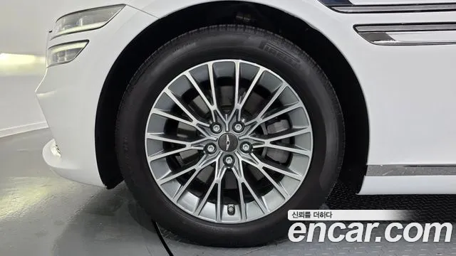 Genesis G80 RG3 — Фото автомобиля 6