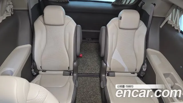 Kia Canival Carnival 4 поколение Бензин 9 мест Hi-Limousine — Фото автомобиля 14