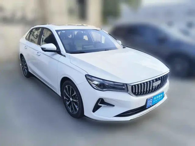 Geely Emgrand — Фото автомобиля 3