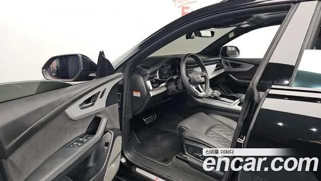 Audi Q8 55 TFSI quattro Premium — Фото автомобиля 8