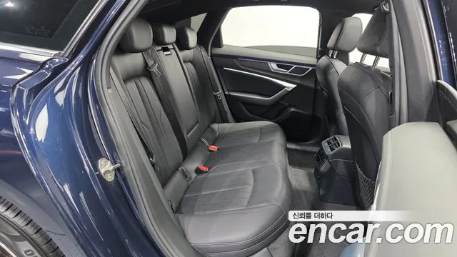 Audi A6 45 TFSI quattro Premium — Фото автомобиля 12