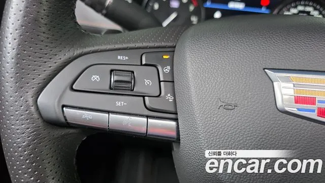Cadillac XT4 2.0 Sport AWD — Фото автомобиля 17