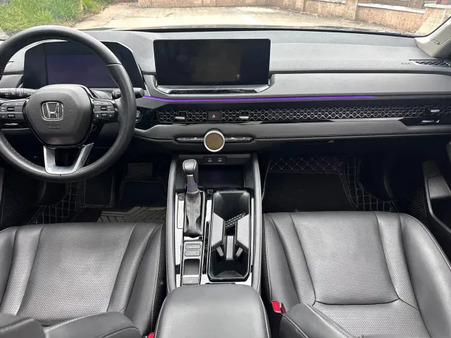 Honda Accord — Фото автомобиля 16
