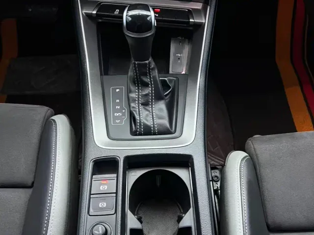 Audi Q3 — Фото автомобиля 12