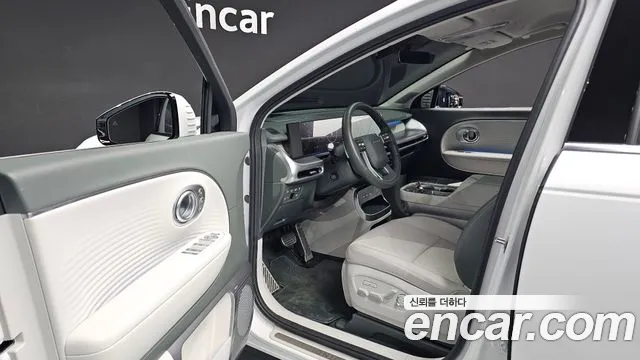 Hyundai Ioniq 9 — Фото автомобиля 10