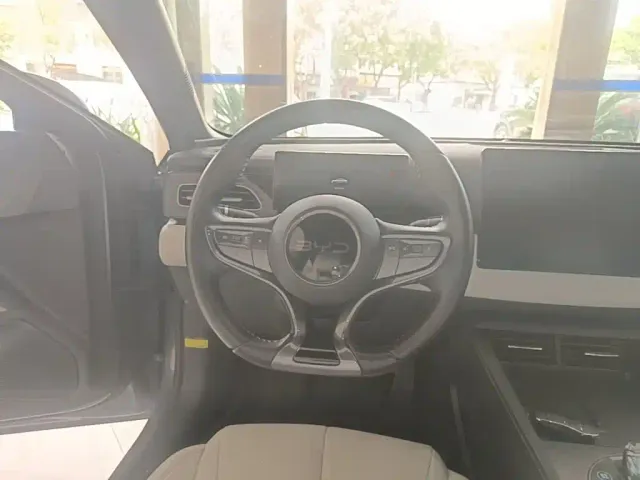 BYD Seal 06 — Фото автомобиля 6