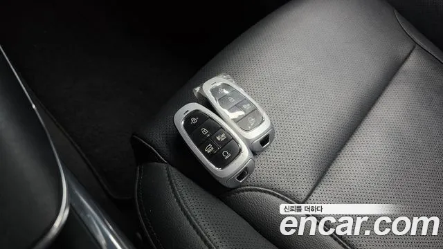 Hyundai Grandeur New — Фото автомобиля 21