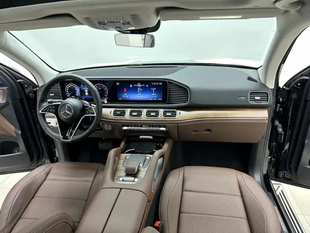 Mercedes-Benz GLE-Class — Фото автомобиля 14