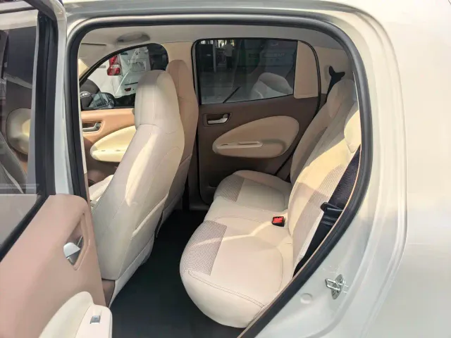 Wuling Hongguang Mini EV — Фото автомобиля 16