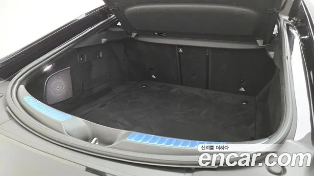 Mercedes-Benz AMG GT 4 двери 43 4MATIC+ — Фото автомобиля 11