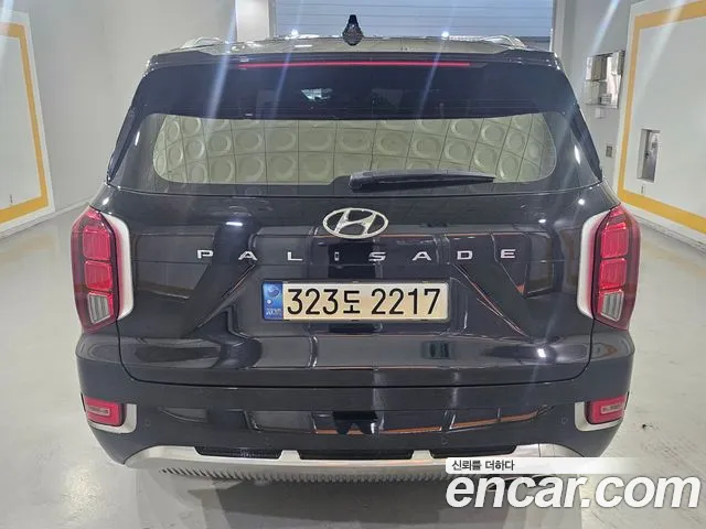 Hyundai Palisade Palisade Дизель 2.2 2WD — Фото автомобиля 5