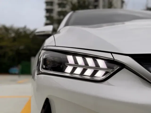 BYD Qin PLUS — Фото автомобиля 17