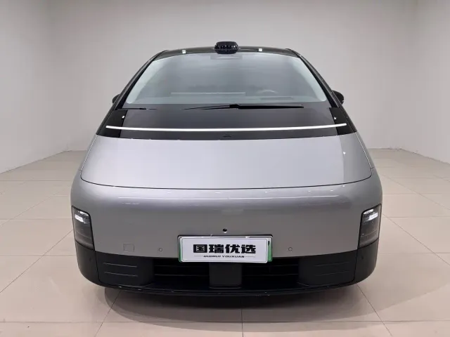 Li Auto MEGA — Фото автомобиля 2