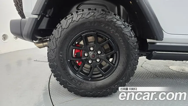 Jeep Wrangler JL — Фото автомобиля 5