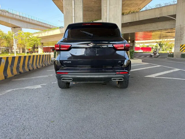 BAIC Ruixiang X5 — Фото автомобиля 5