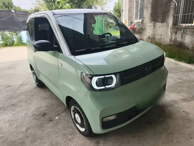 Wuling Hongguang Mini EV — Фото автомобиля 3
