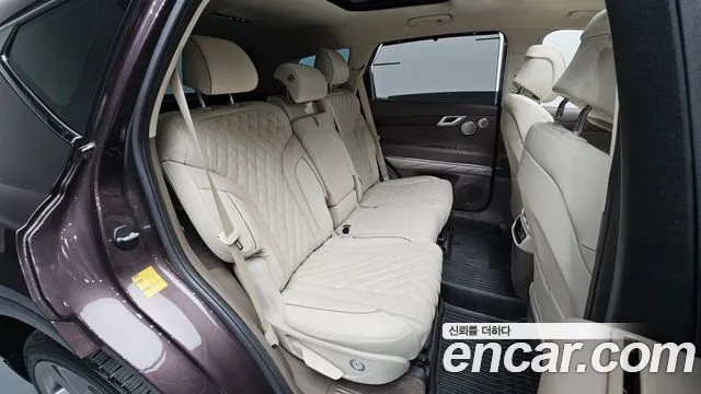 Genesis GV80 — Фото автомобиля 17